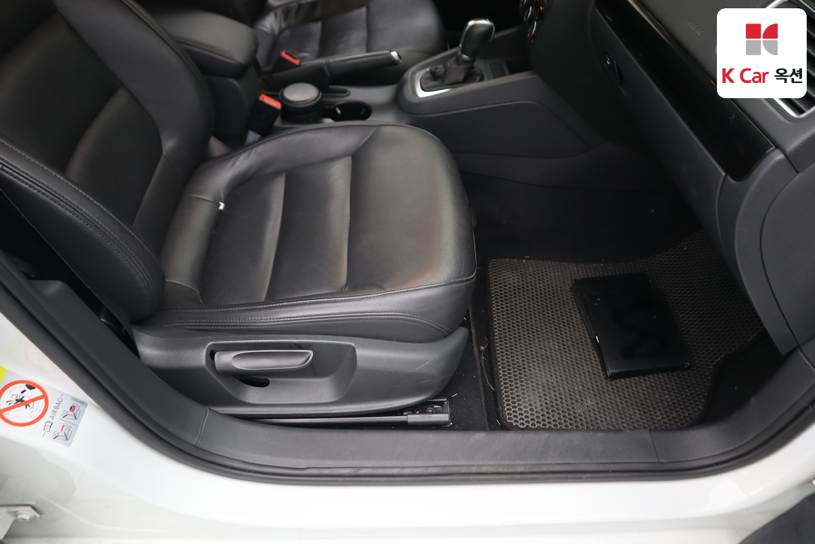 Volkswagen Jetta - 29