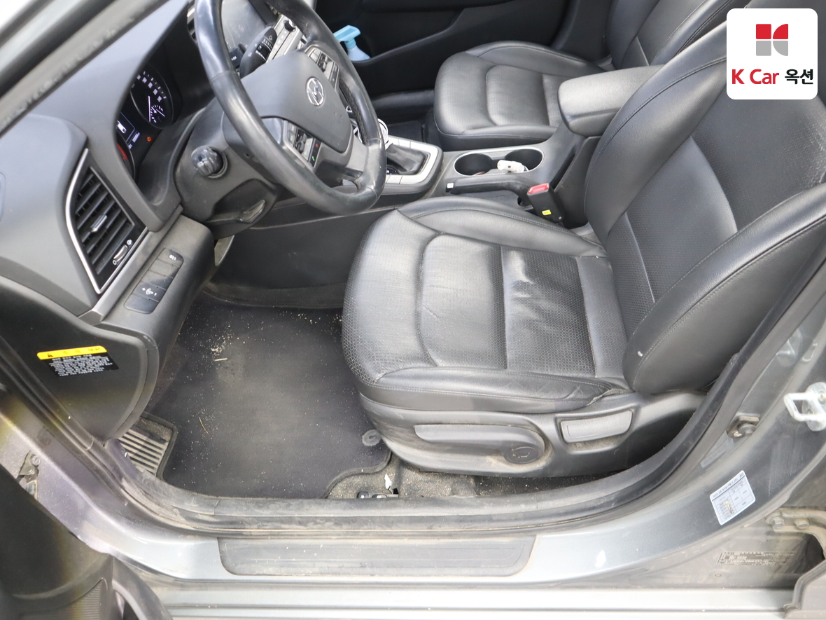 현대자동차 아반떼 2016 - 이미지 18