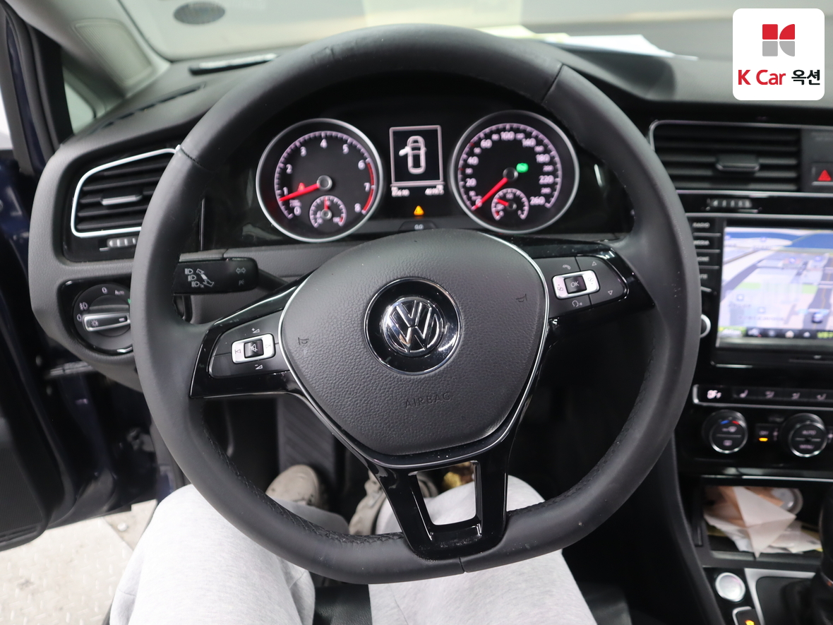 VOLKSWAGEN 골프 - 10