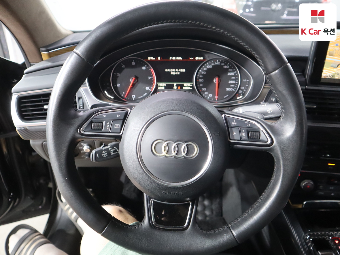 Audi A7 2014 - Image 10