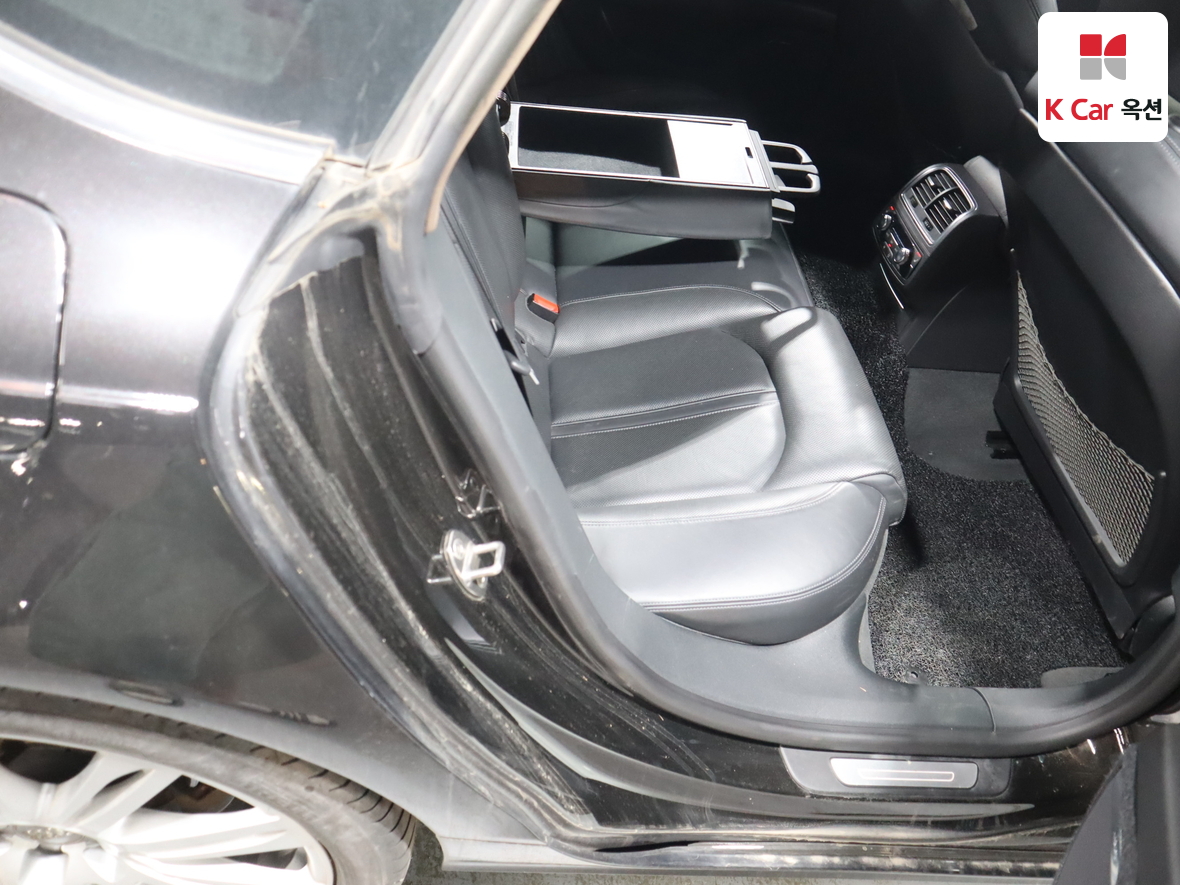 Audi A7 2014 - Image 31