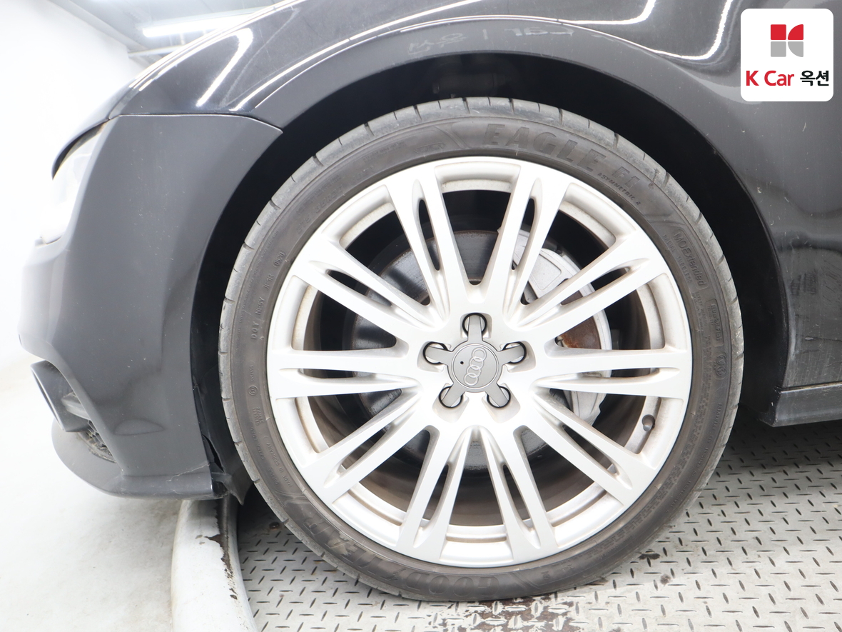 Audi A7 2014 - Image 44