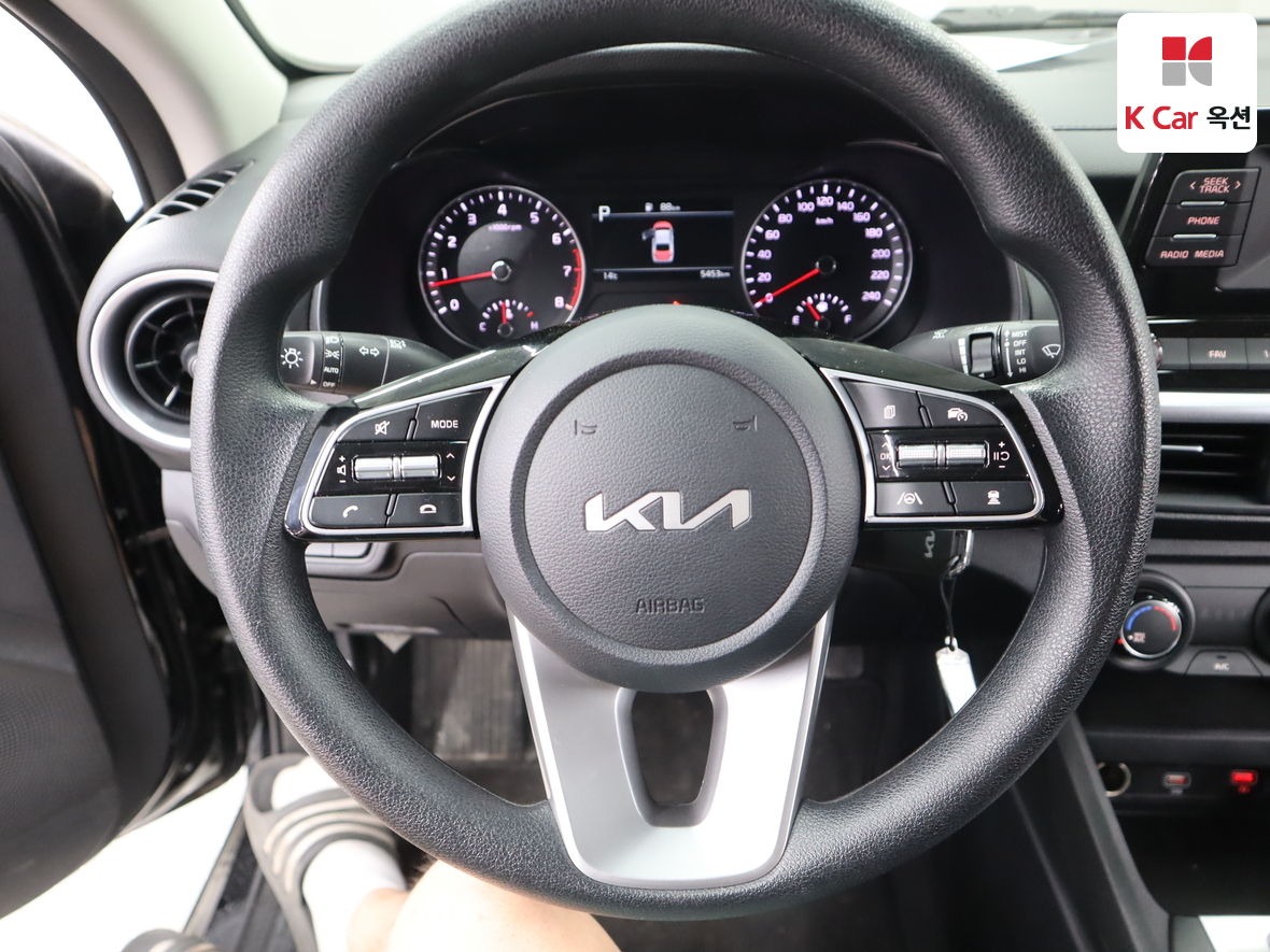 Kia K3 2022 - Image 10