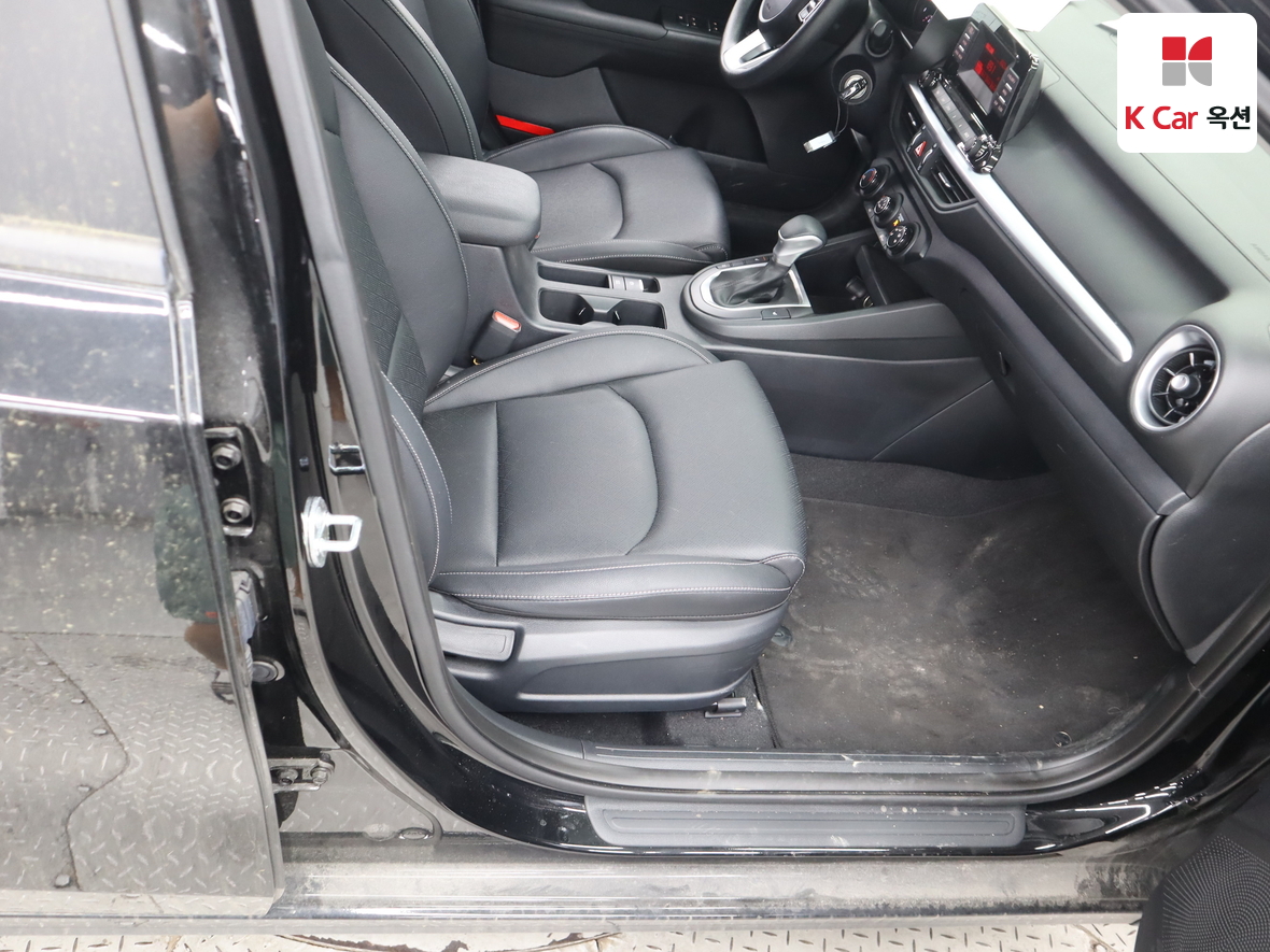 Kia K3 2022 - Image 27