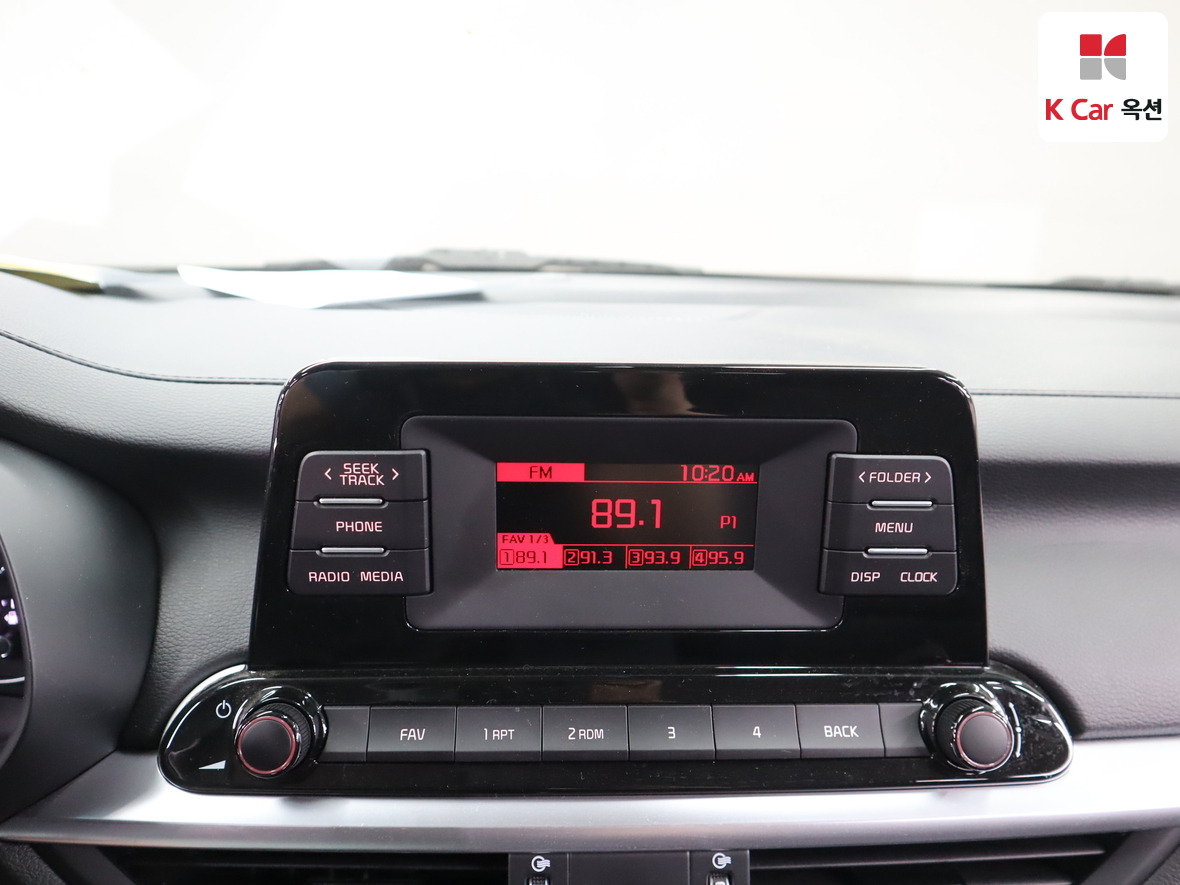 Kia K3 2022 - Image 14