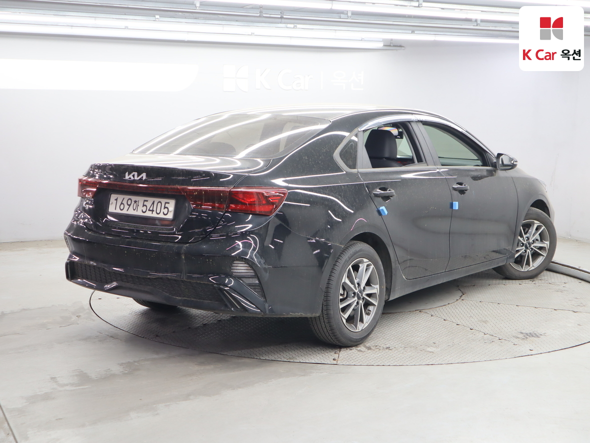 Kia K3 2022 - Image 2