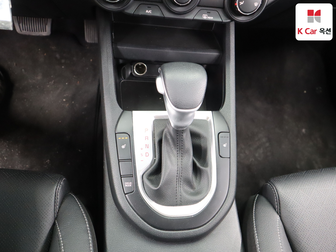 Kia K3 2022 - Image 16