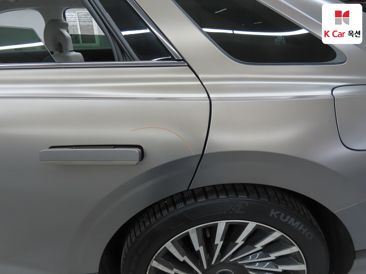 Hyundai AZERA 2023 - Image 37