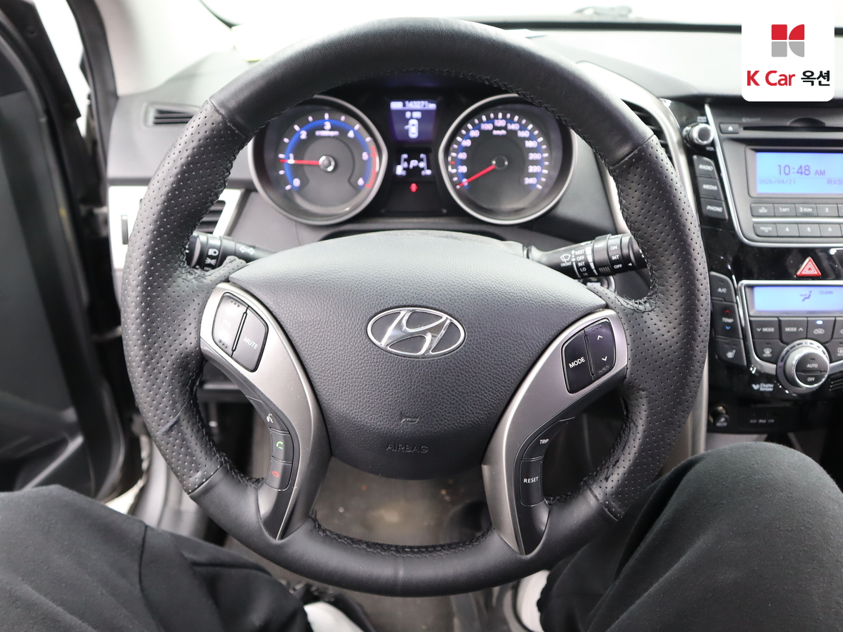 Hyundai i30 2012 - Image 10