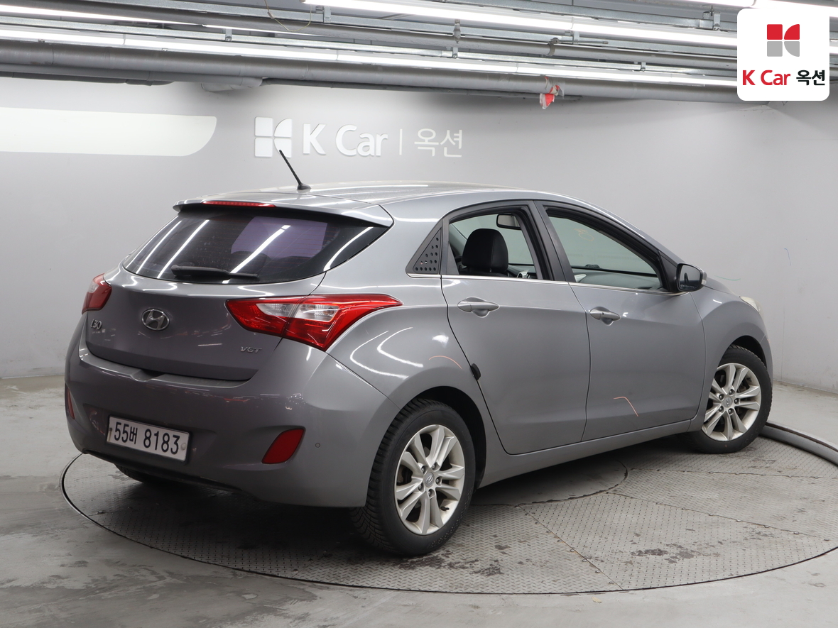 Hyundai i30 2012 - Image 2