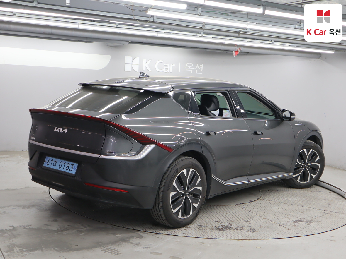 Kia EV6 2023 - Image 2