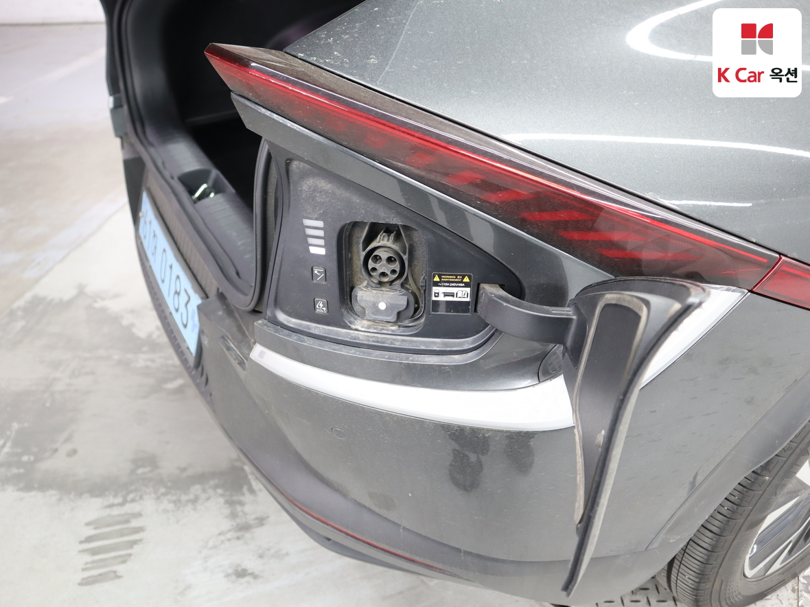 Kia EV6 2023 - Image 28