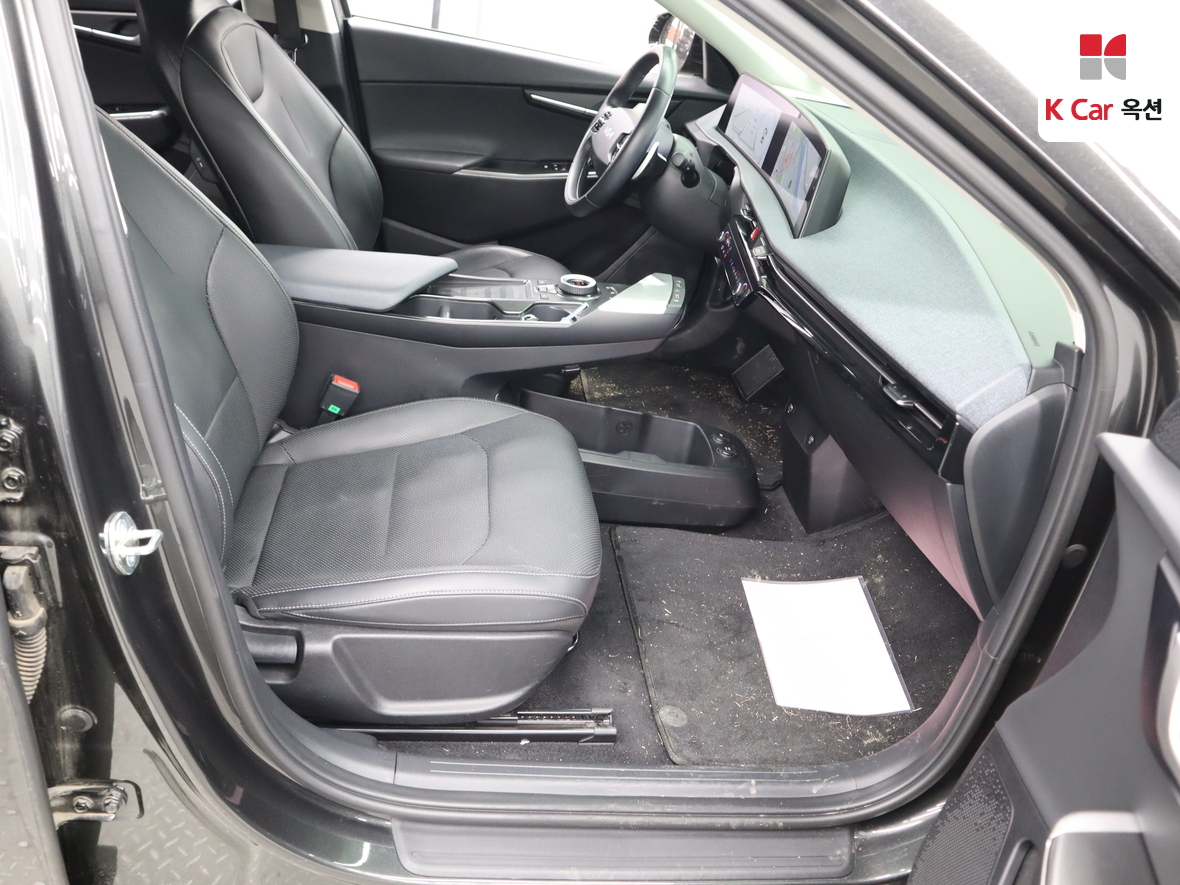 Kia EV6 2023 - Image 32