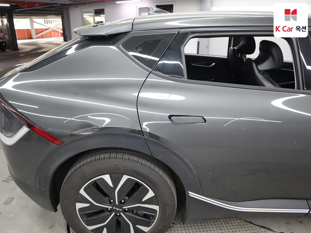 Kia EV6 2023 - Image 43