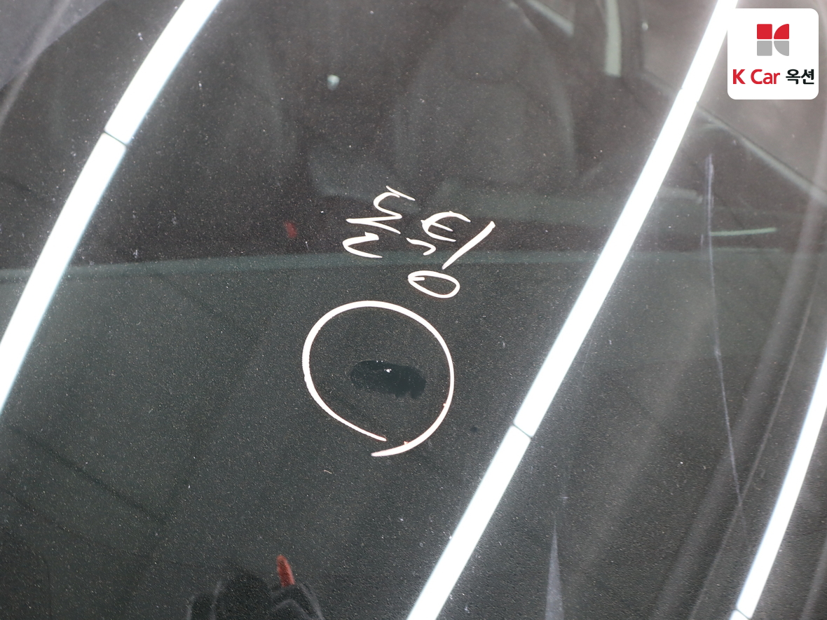 Kia EV6 2023 - Image 36