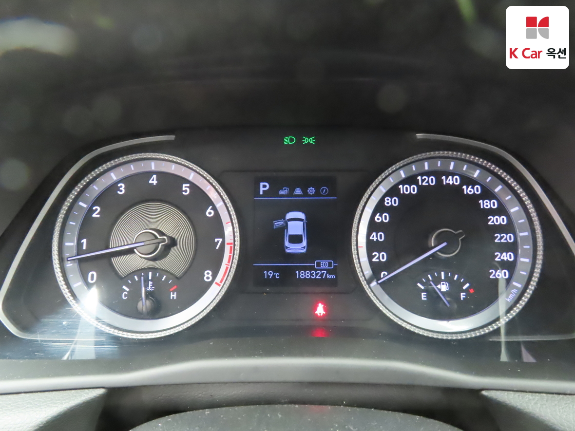 Hyundai Sonata - 5