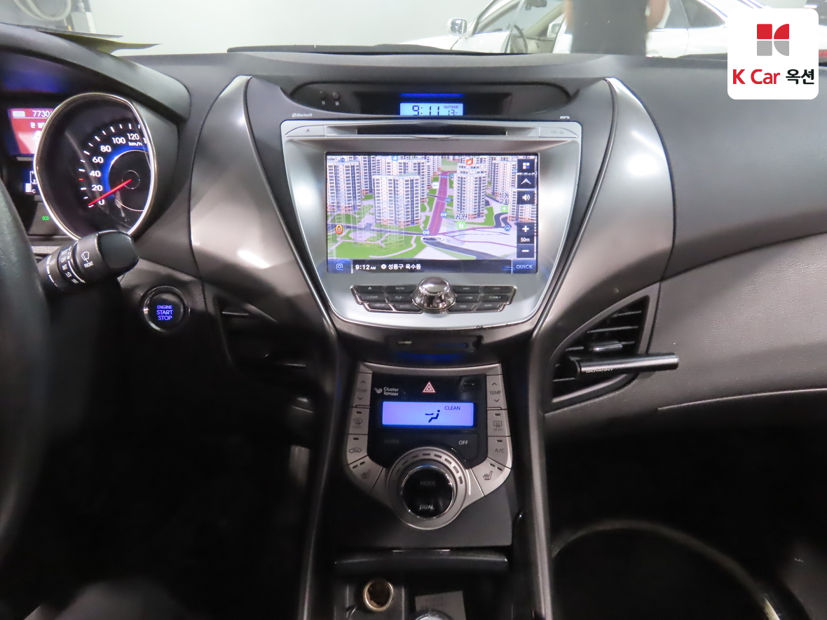 Hyundai Elantra 2012 - Image 6