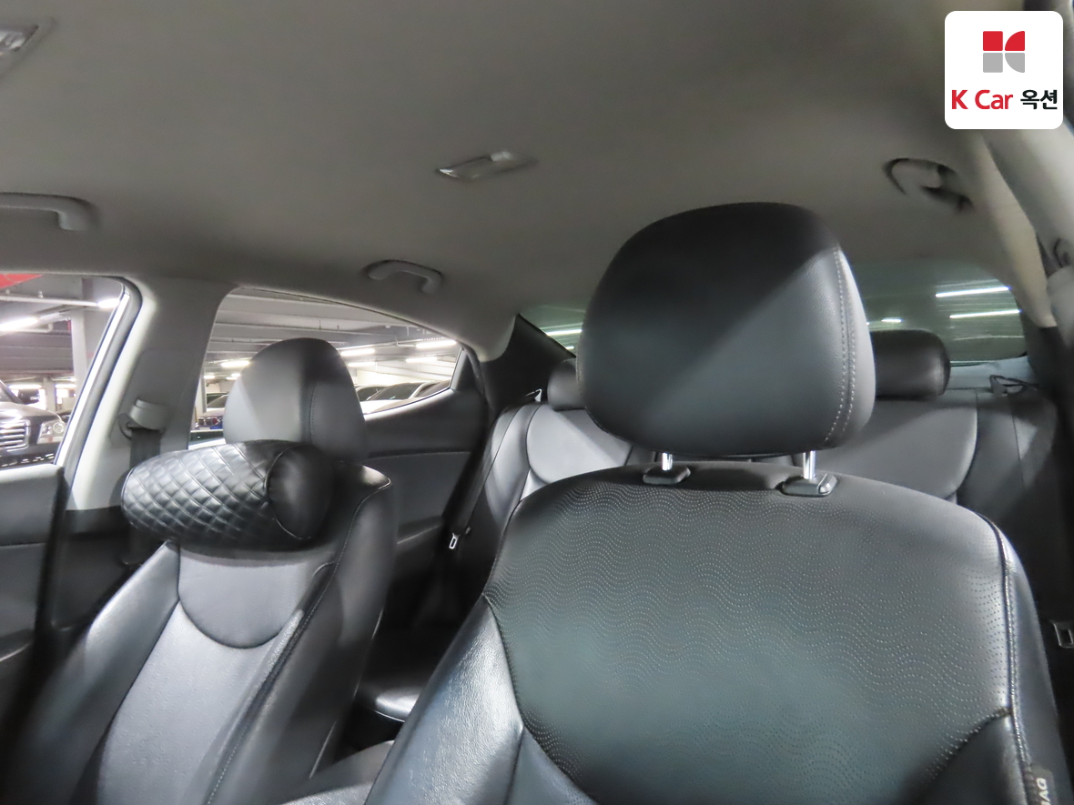 Hyundai Elantra 2012 - Image 19