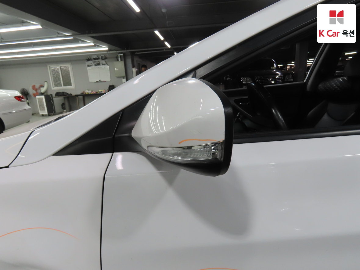 Hyundai Elantra 2012 - Image 36
