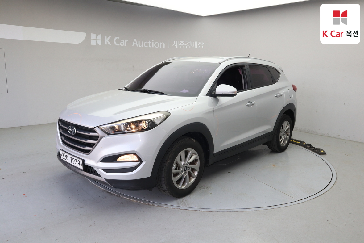 Hyundai Tucson - 1