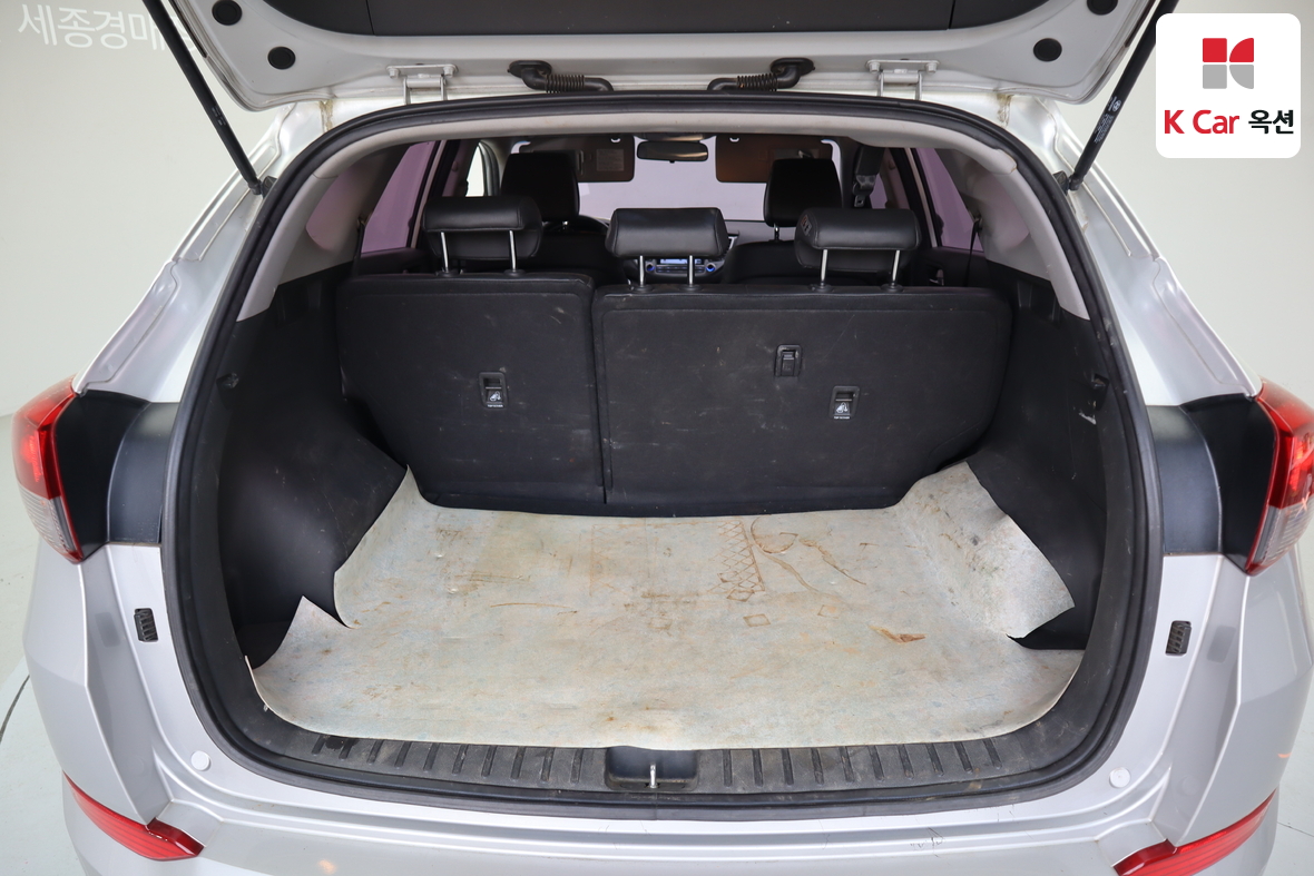 Hyundai Tucson - 24