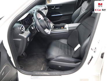 2022 - mercedes-benz c300