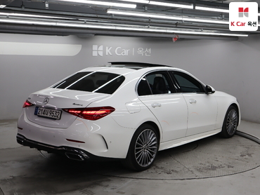 2022 - mercedes-benz c300