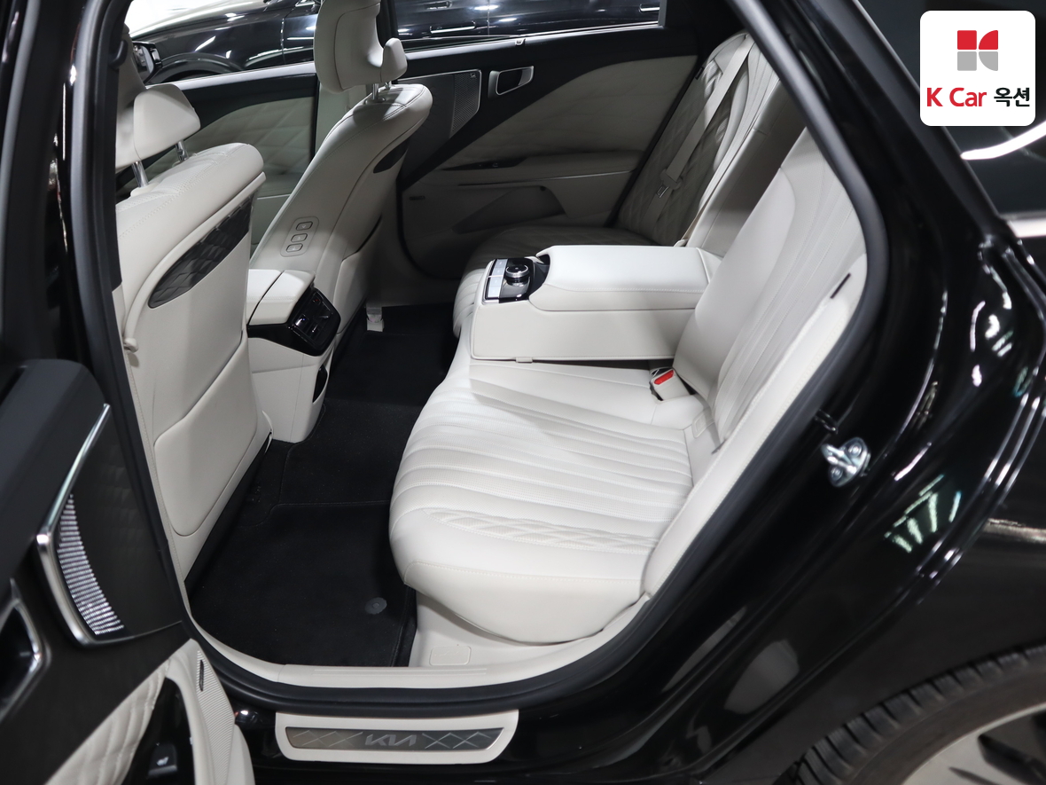 كيا K8 2023 - صورة 24