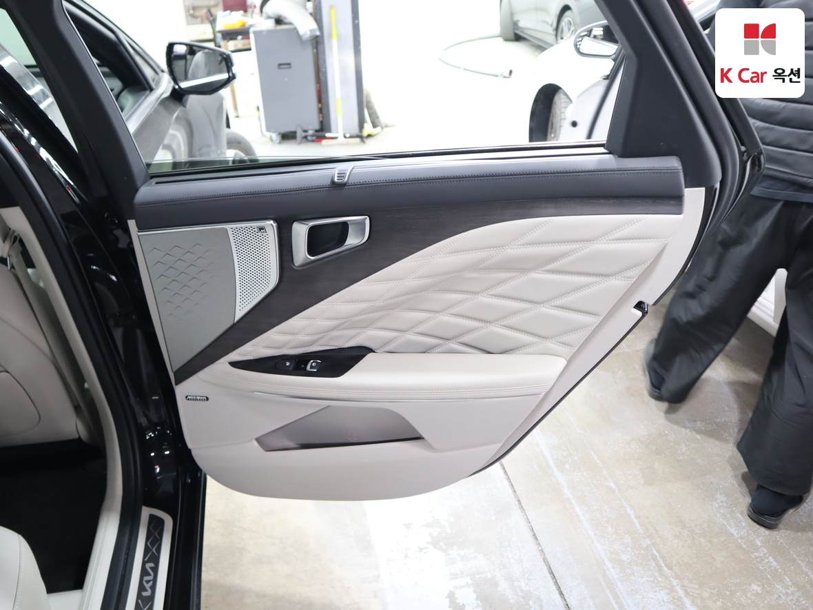 كيا K8 2023 - صورة 29