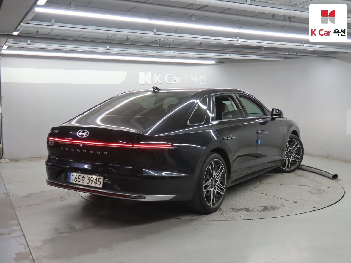 هيونداي أزيرا 2023 - صورة 2