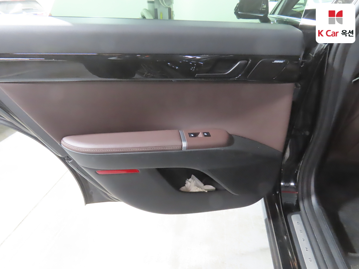 هيونداي أزيرا 2023 - صورة 21