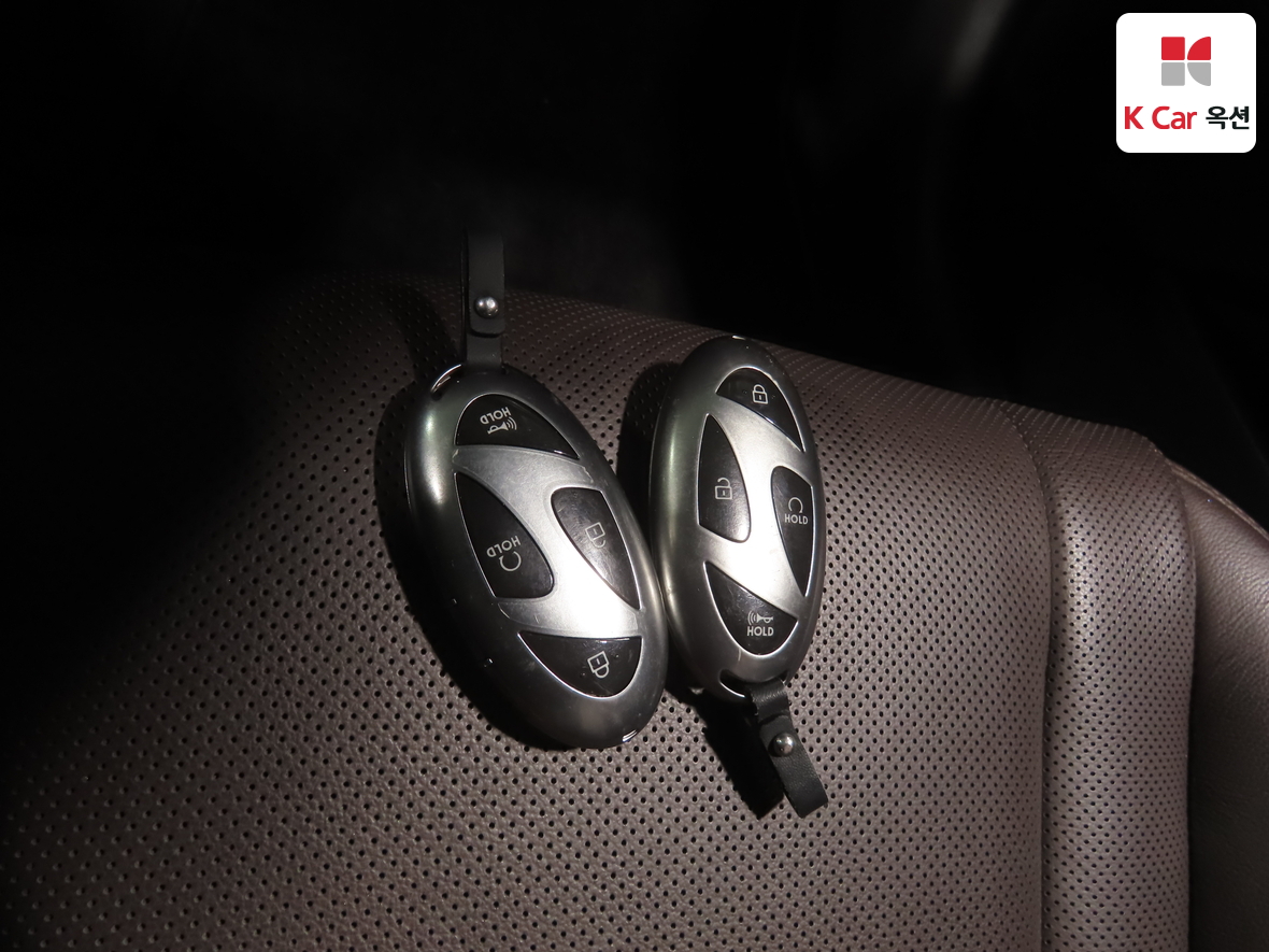 هيونداي أزيرا 2023 - صورة 16