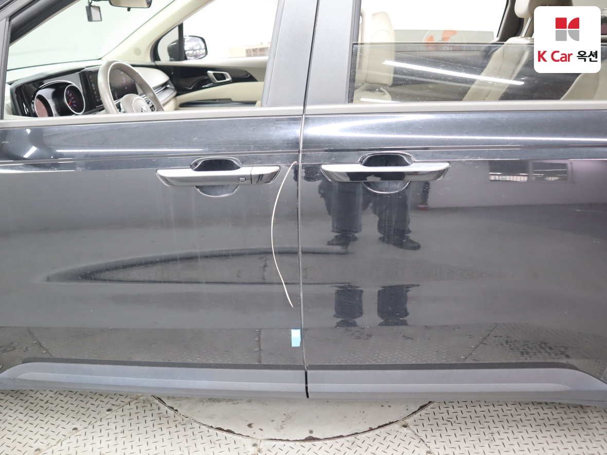 كيا كارنيفال 2021 - صورة 34