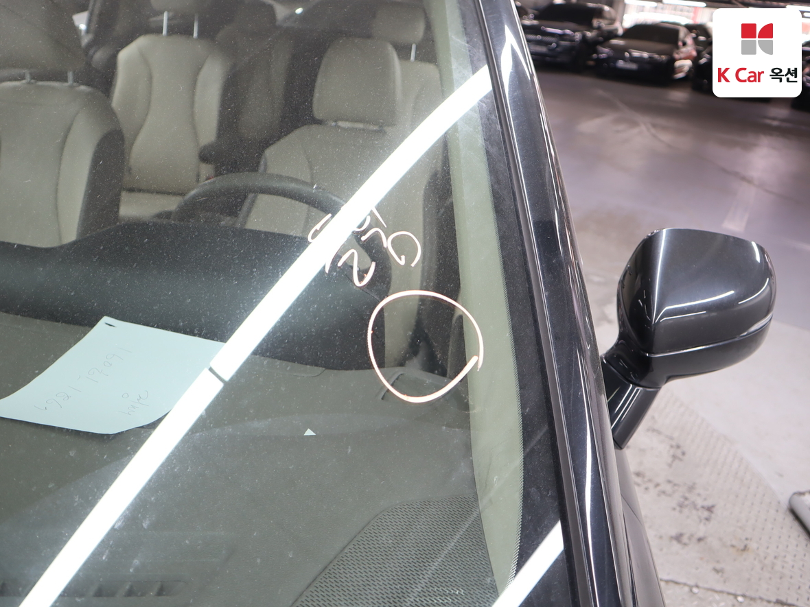 كيا كارنيفال 2021 - صورة 32