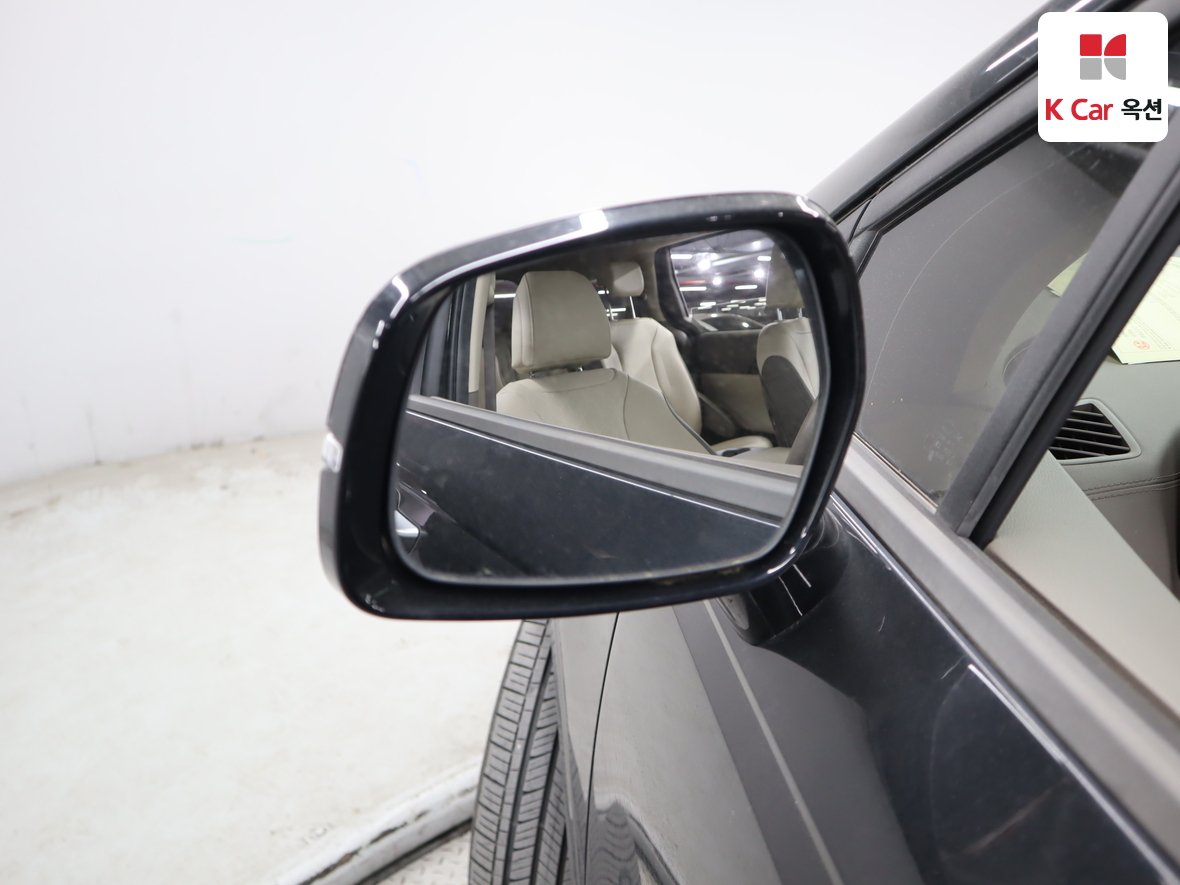 كيا كارنيفال 2021 - صورة 21