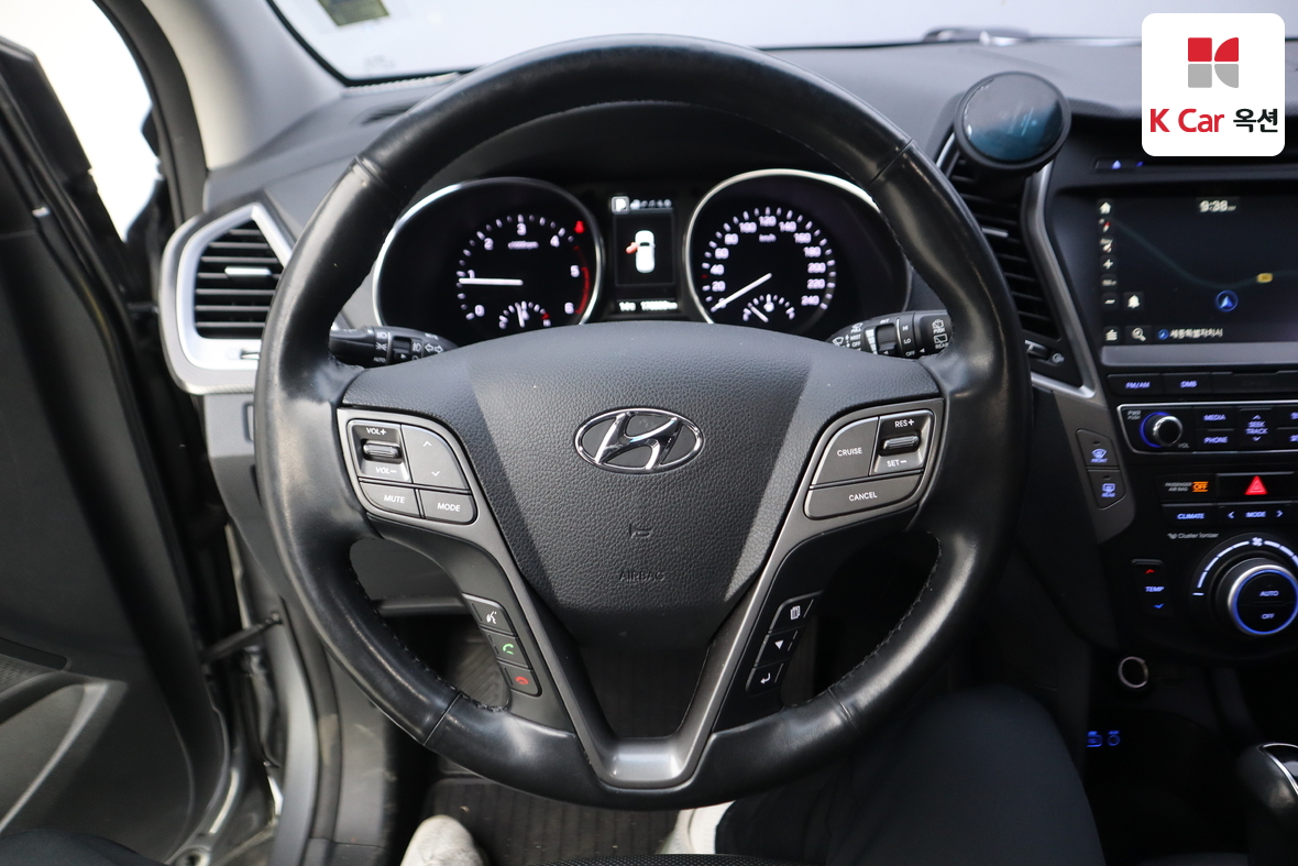 Hyundai Santa Fe - 10
