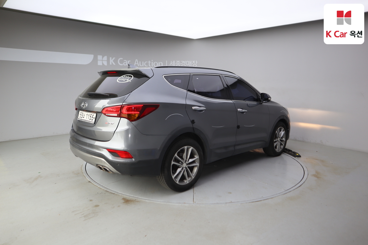 Hyundai Santa Fe - 2