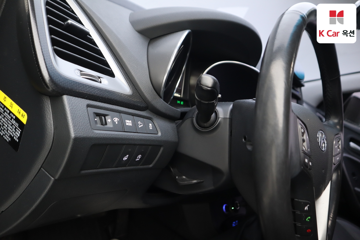 Hyundai Santa Fe - 9