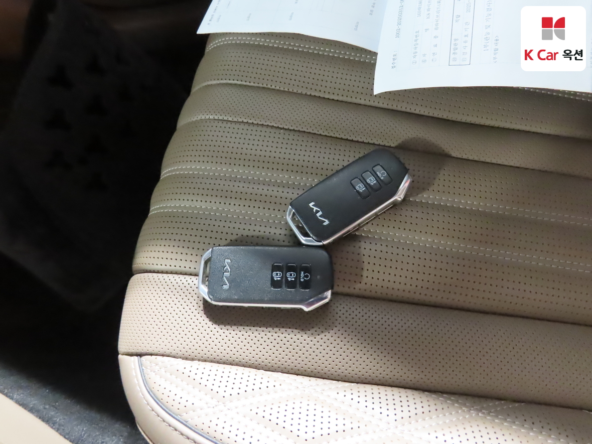 Kia K8 2022 - Image 17