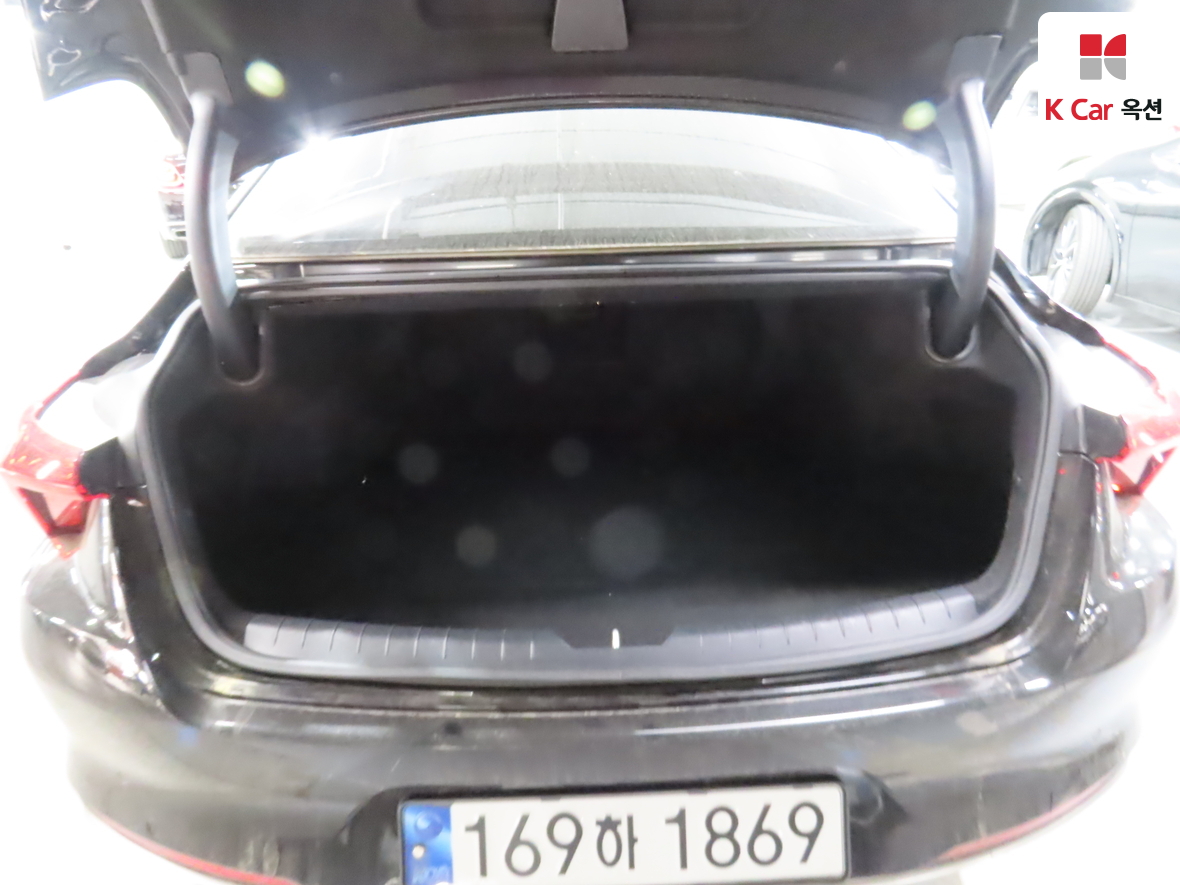 Kia K8 2022 - Image 26