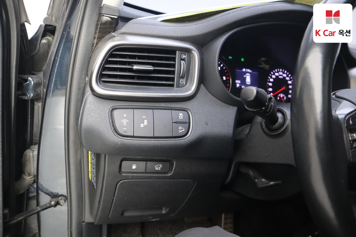 Kia Sorento - 9