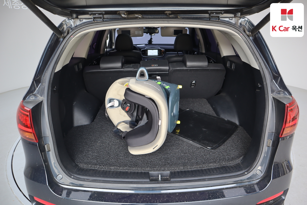 Kia Sorento - 28
