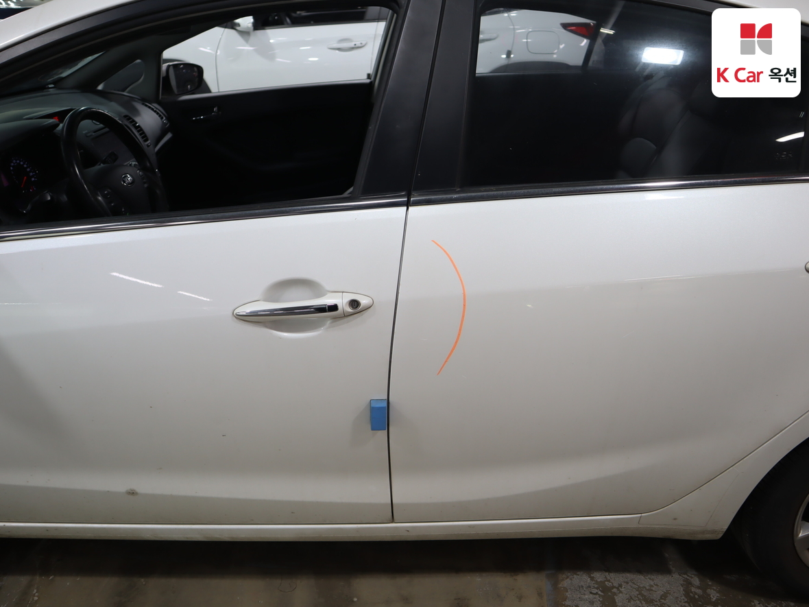 Kia K3 2013 - Image 36