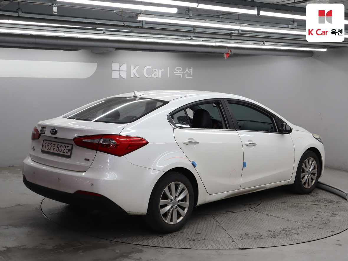 Kia K3 2013 - Image 2