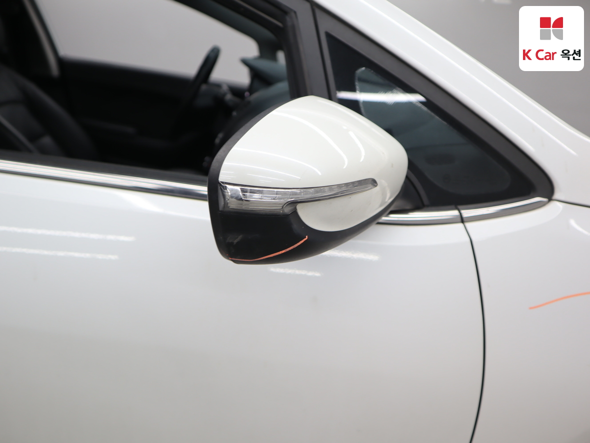 Kia K3 2013 - Image 40