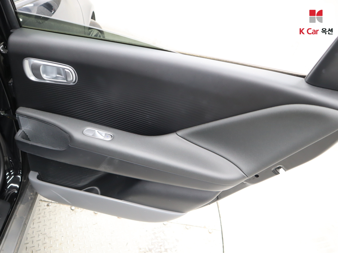 هيونداي أيونيك 6 2023 - صورة 26