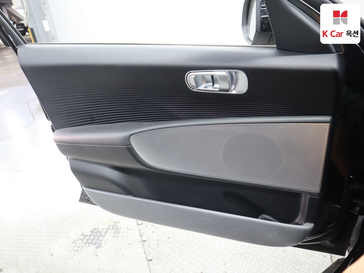 هيونداي أيونيك 6 2023 - صورة 8