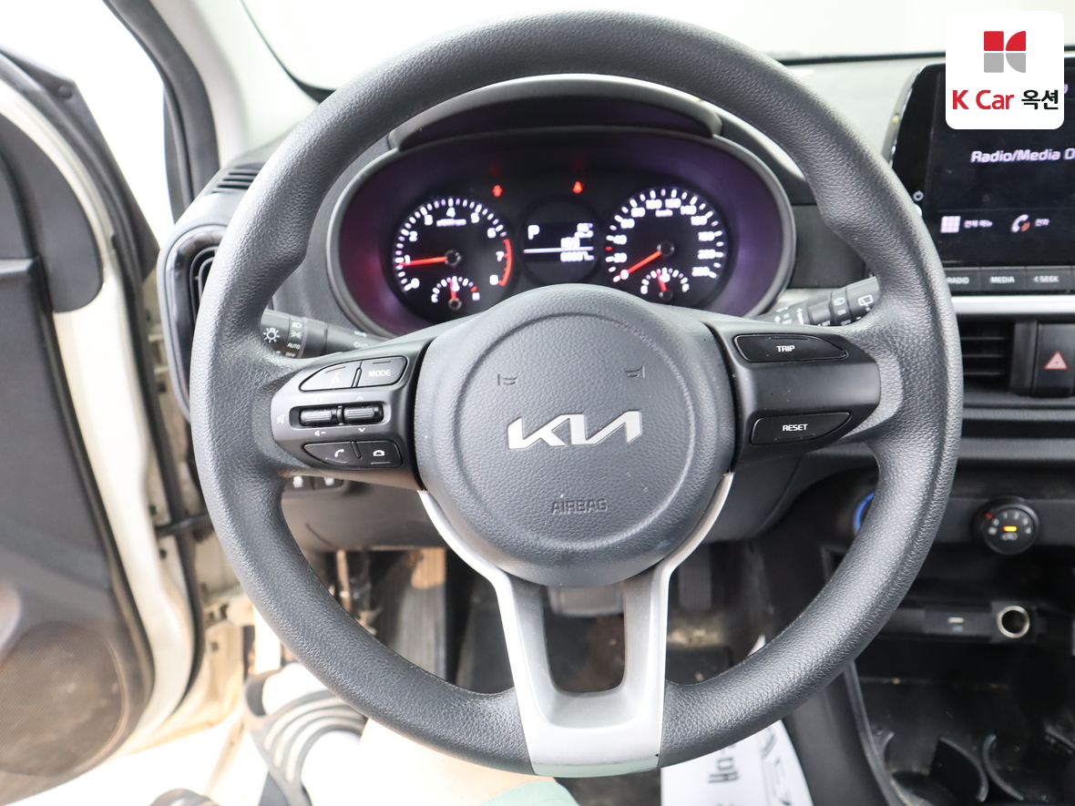 Kia Morning 2023 - Image 10