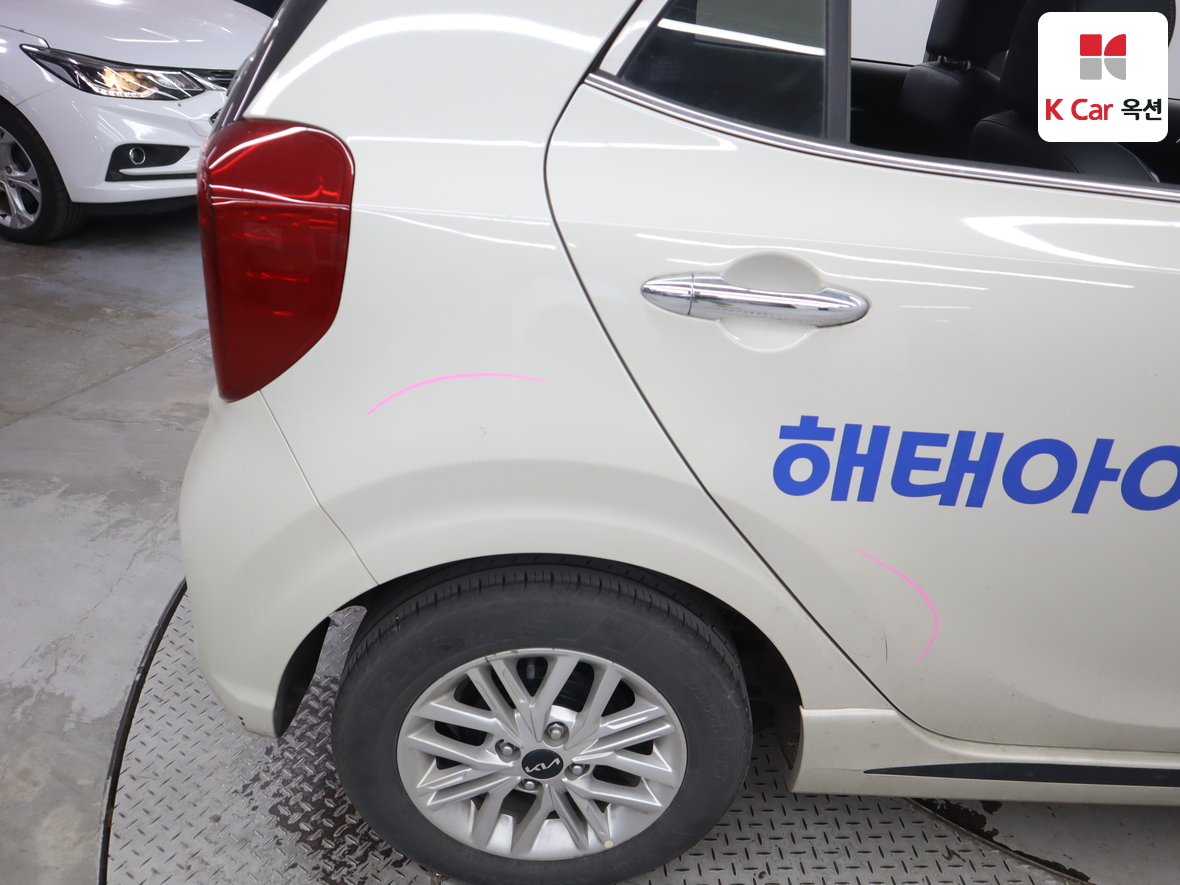 Kia Morning 2023 - Image 38