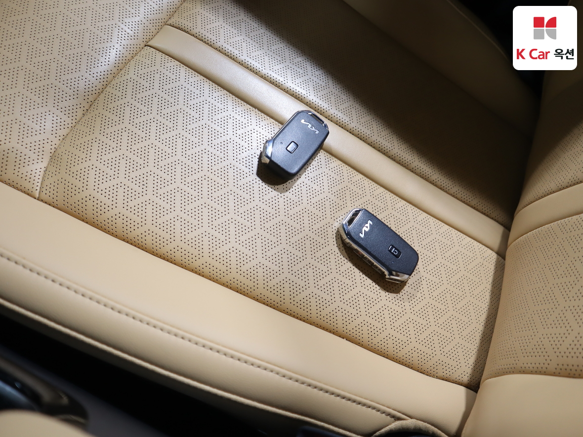 كيا سورينتو 2023 - صورة 17